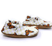 Load image into Gallery viewer, Butterfly Checker Yeti Moccs